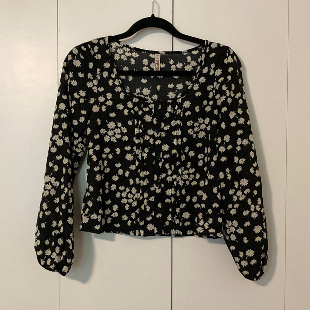 Black daisy blouse